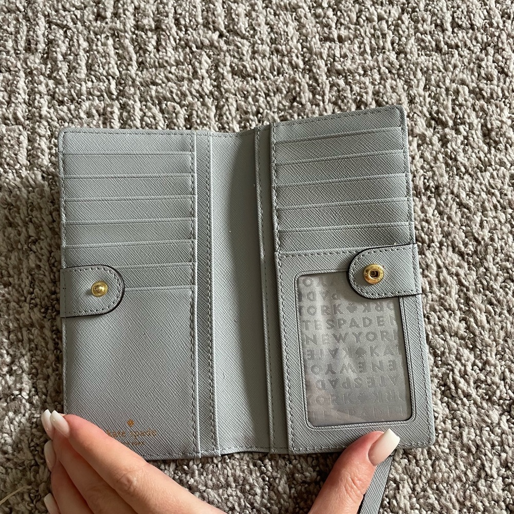 Kate Spade Wallet - Picture 3 of 3
